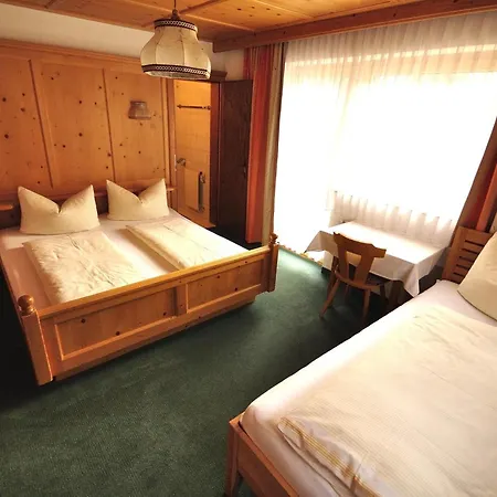 Haus Alpenrose Apartamento